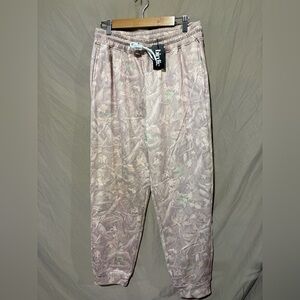 Birdie camo joggers